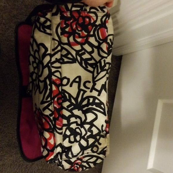 Coach shoulder/crossbody laptop/office bag - Picture 6 of 6